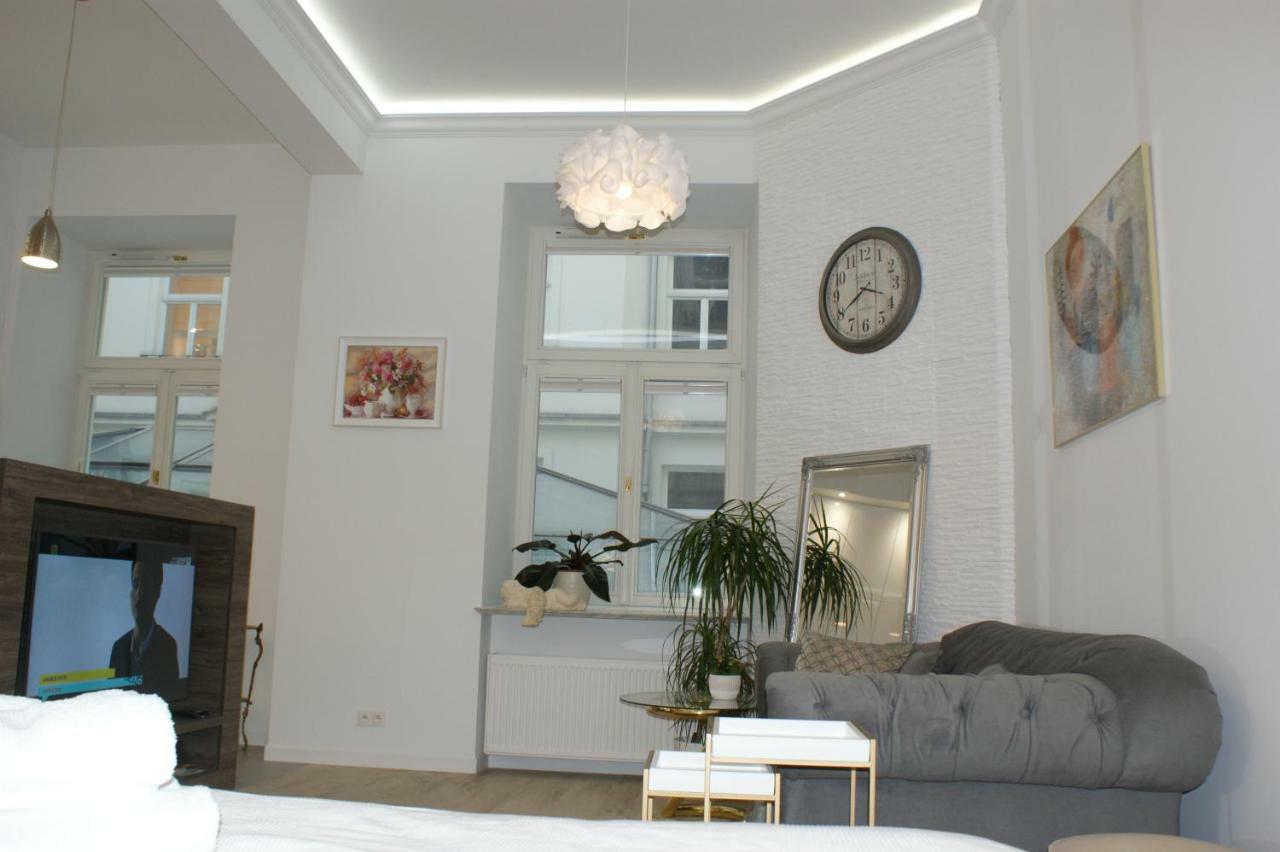 Lovely Apartment- Poznanska 16 Varsovia Exterior foto
